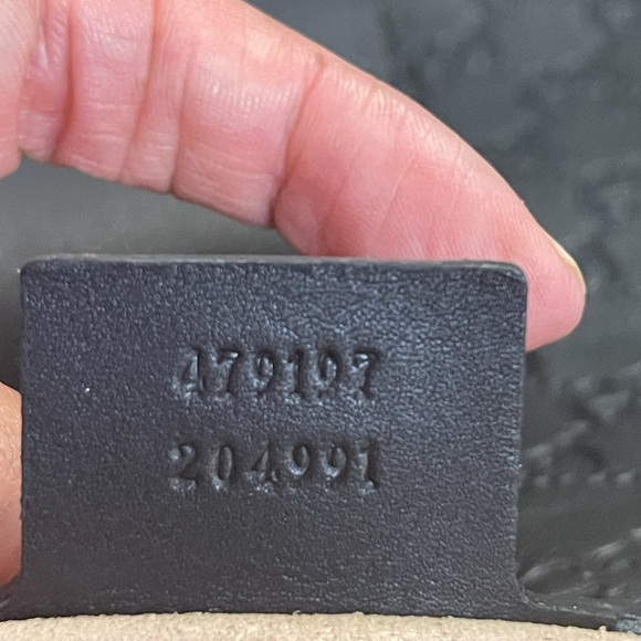 Authentic Gucci Tote - Picture 8 of 9